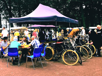 Historische Fietsgroep ‘Noord’ op de markt van Melk en Honing 2026